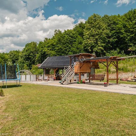 Dobranocka Hotel Malastow Kültér fotó