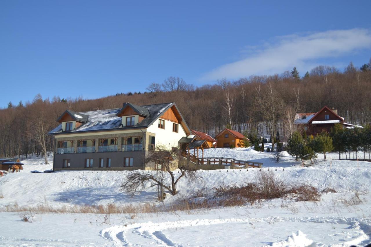 Dobranocka Hotel Malastow Kültér fotó