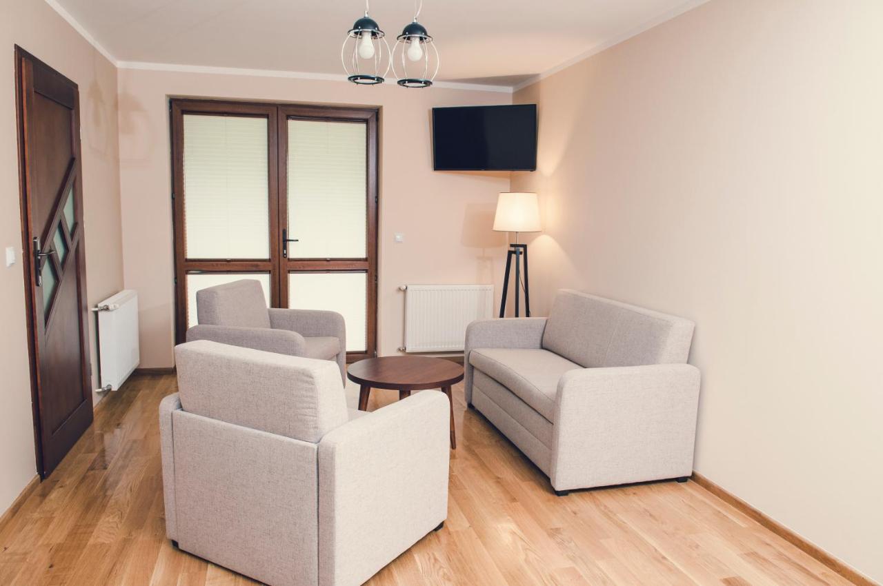 Dobranocka Hotel Malastow Kültér fotó