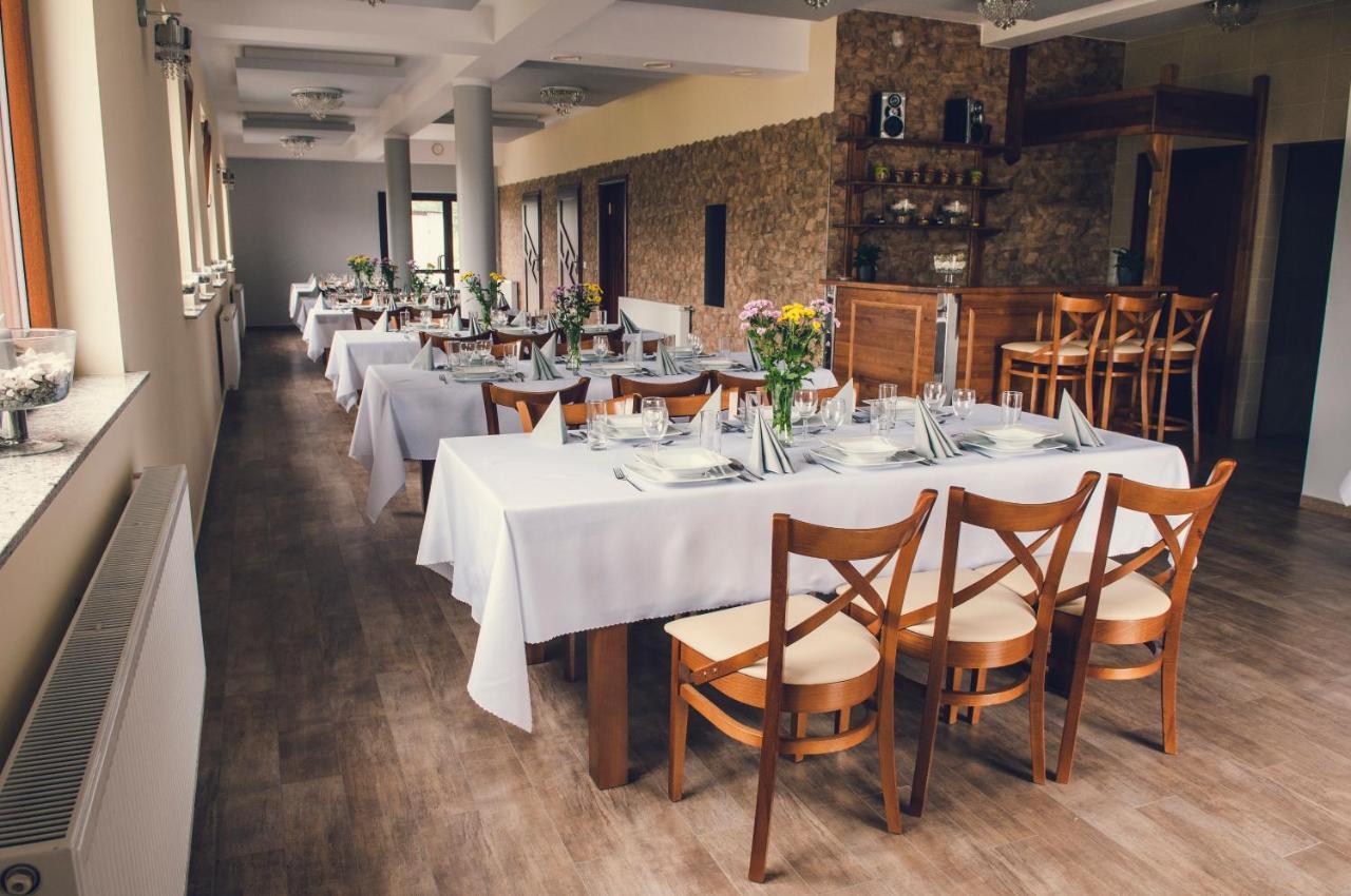 Dobranocka Hotel Malastow Kültér fotó