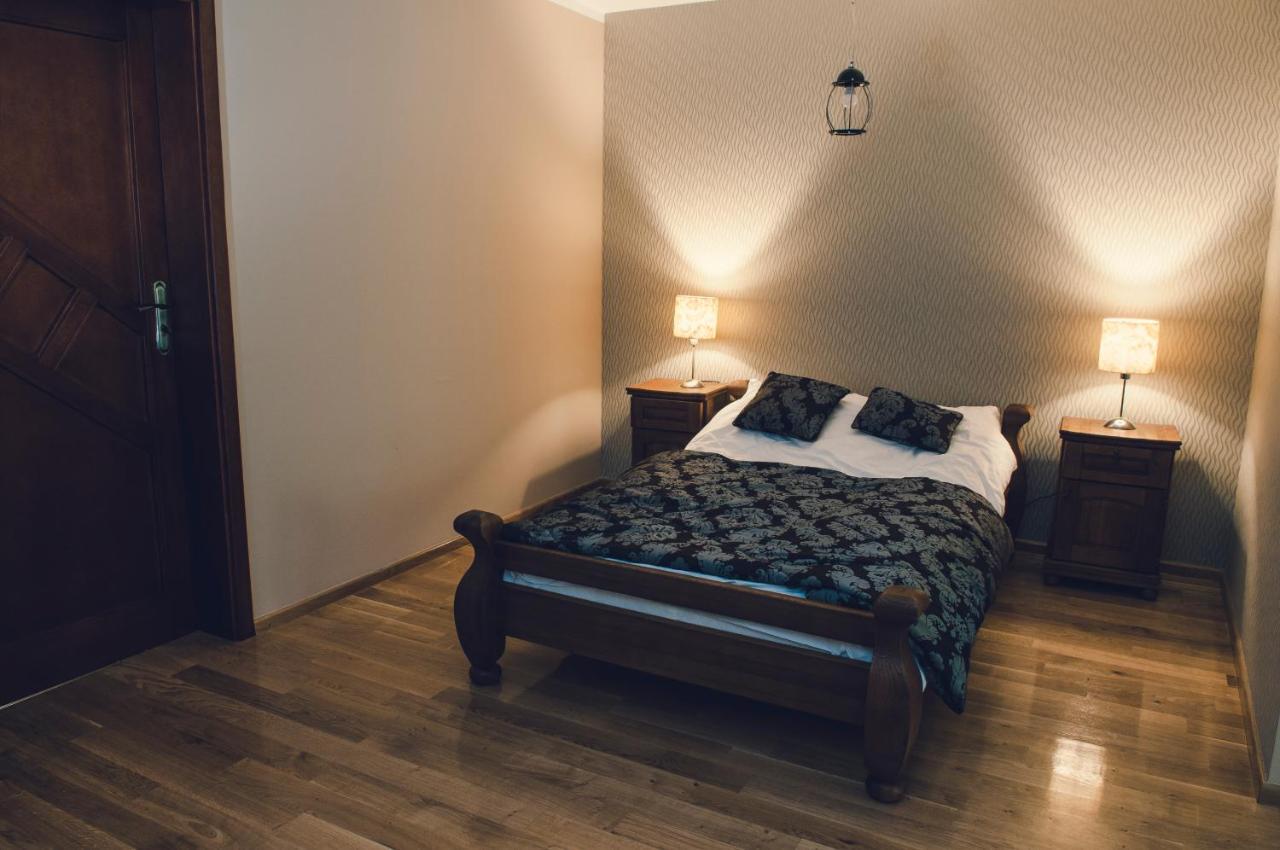 Dobranocka Hotel Malastow Kültér fotó