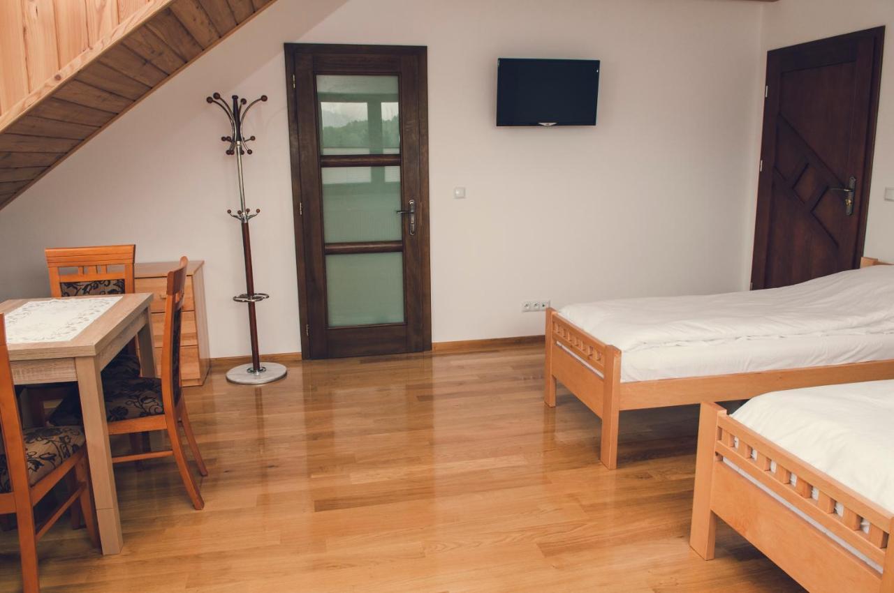 Dobranocka Hotel Malastow Kültér fotó