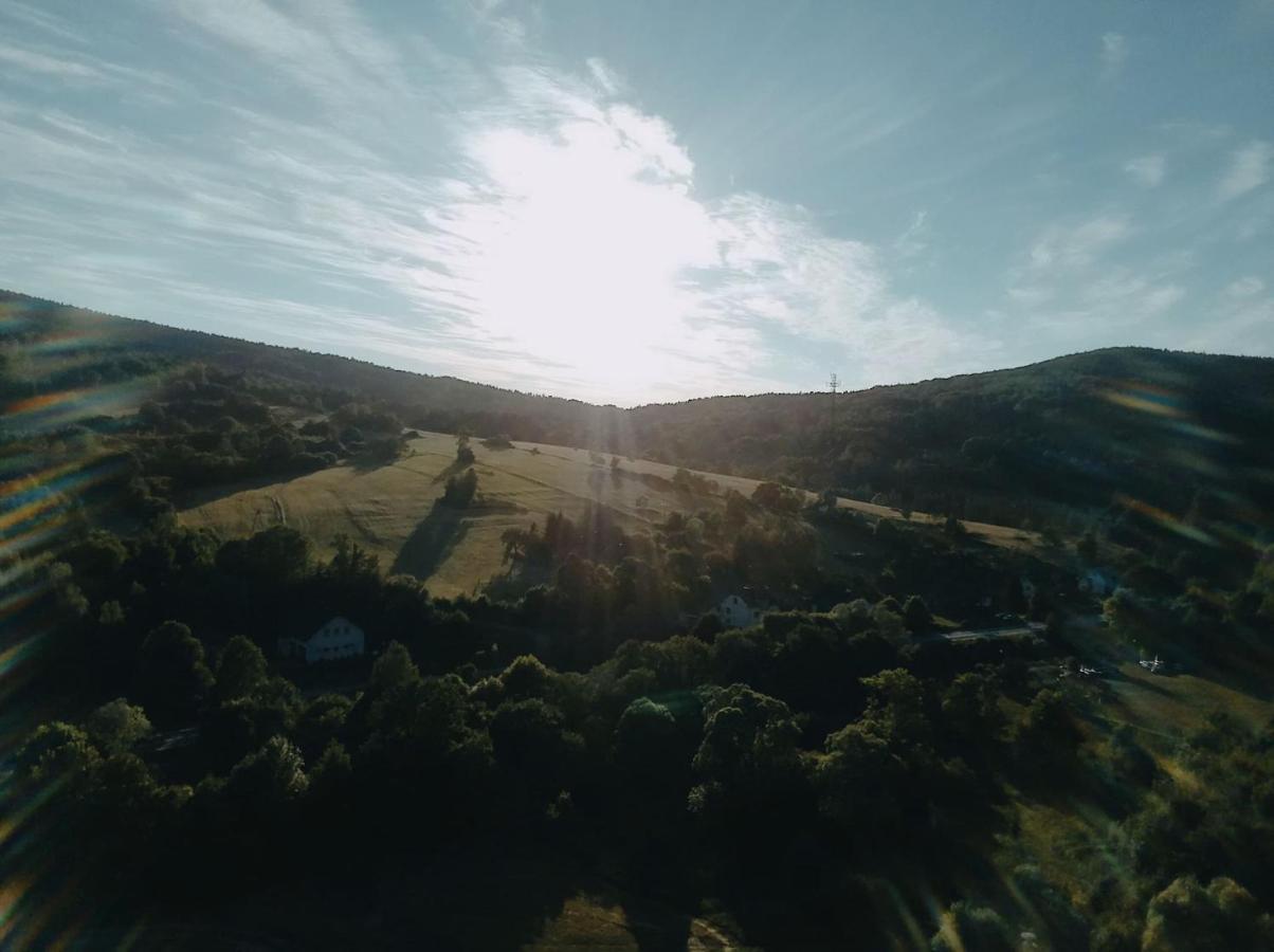 Dobranocka Hotel Malastow Kültér fotó