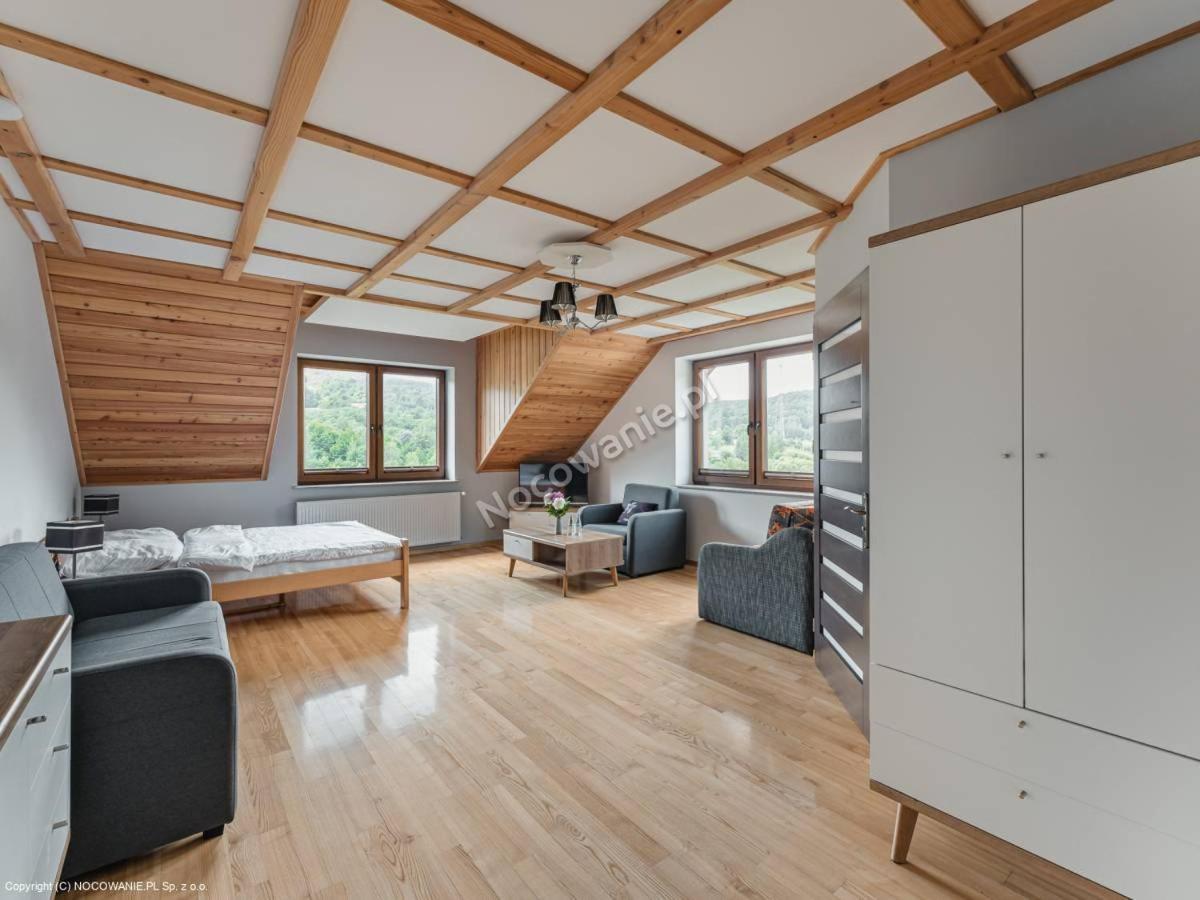 Dobranocka Hotel Malastow Kültér fotó